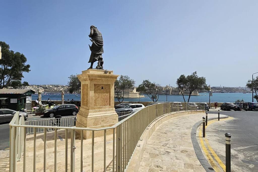 Modern Elegance Valletta Apartment Экстерьер фото